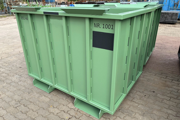 Schwerer Blechbehälter